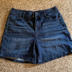 Size 12 High Rise Maurices Denim Shorts